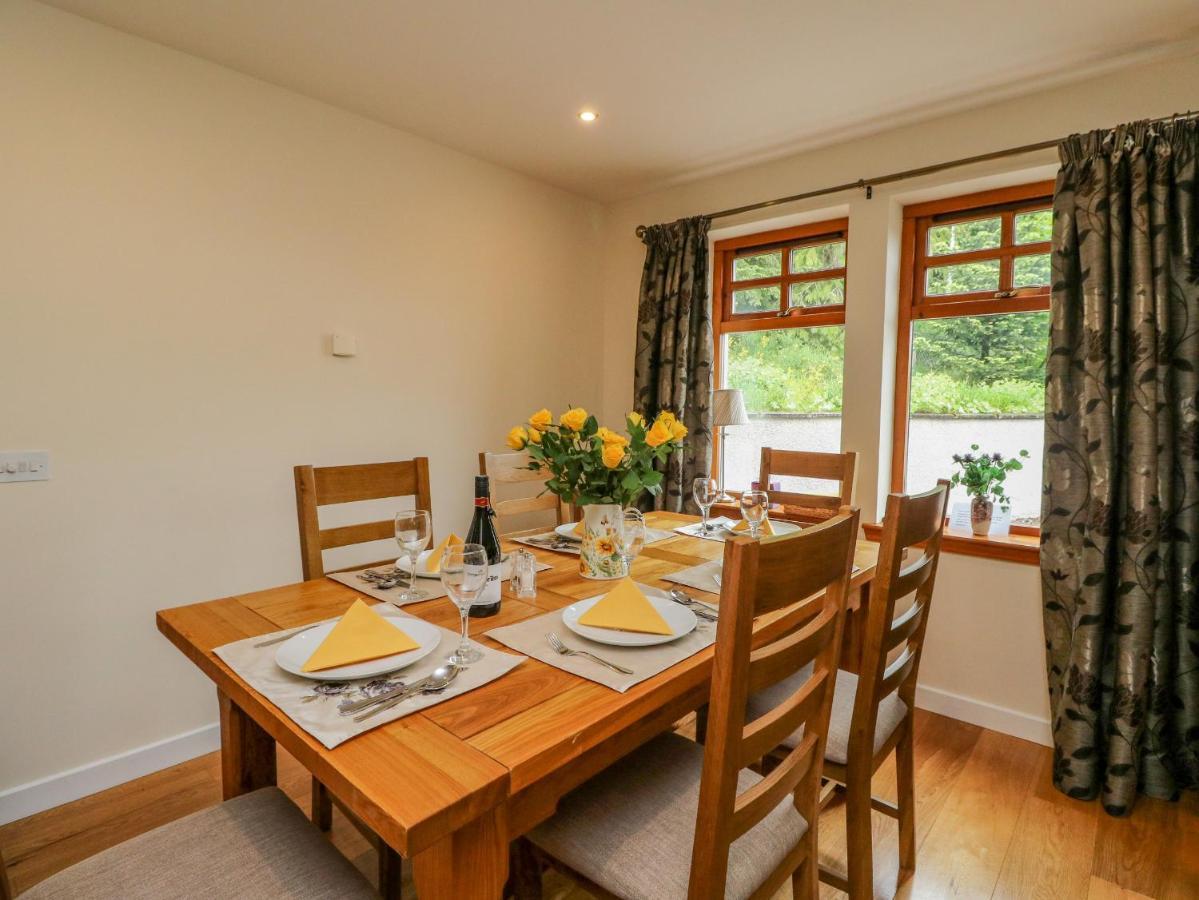 Thistle Dhu Newtonmore Exterior photo