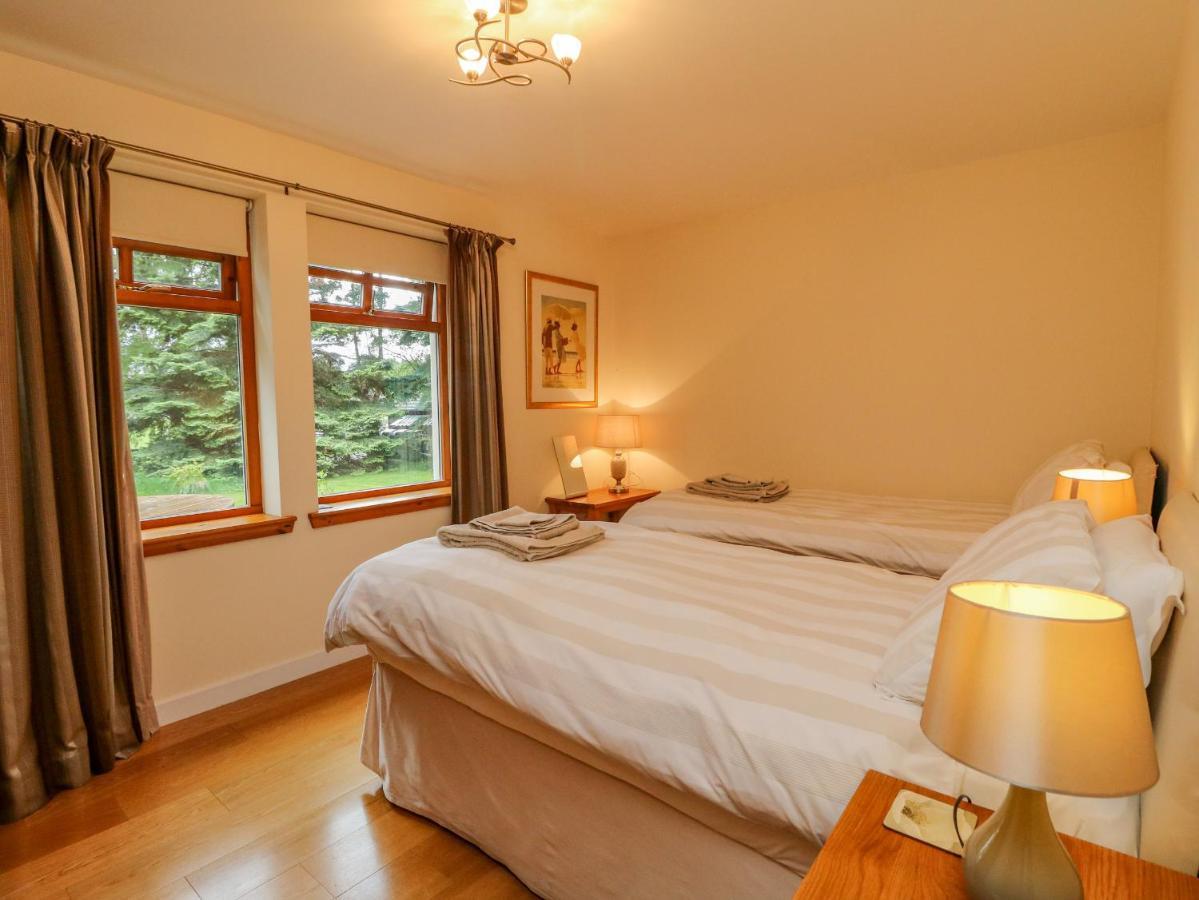 Thistle Dhu Newtonmore Exterior photo
