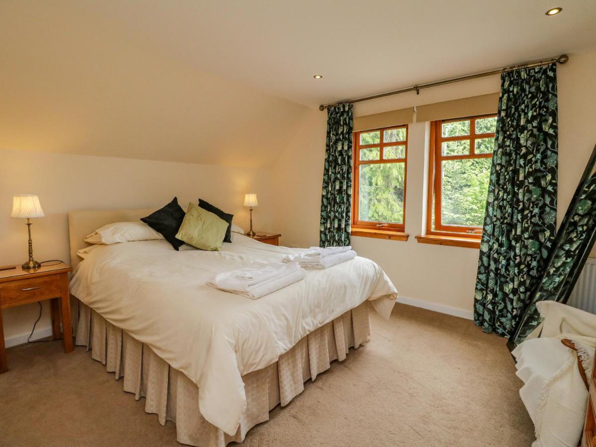 Thistle Dhu Newtonmore Exterior photo
